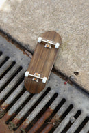 Flatface - Natural Wood G16 Deck (33.6mm) (RANDOM COLOUR) - Skull Fingerboards