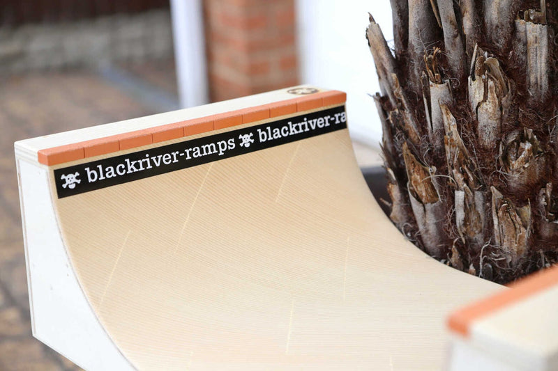 Blackriver 80s Tribute Halfpipe - Skull Fingerboards