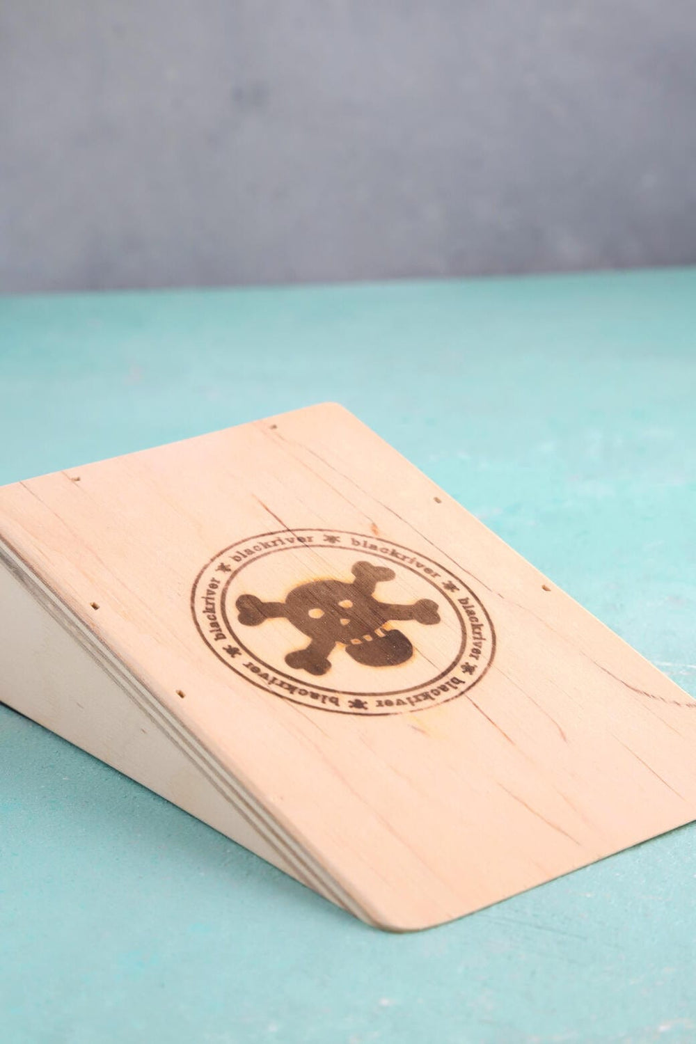 Blackriver Pocket Kicker - Mini Fingerboard Rampe Aus Holz Für Tricks & Flips
