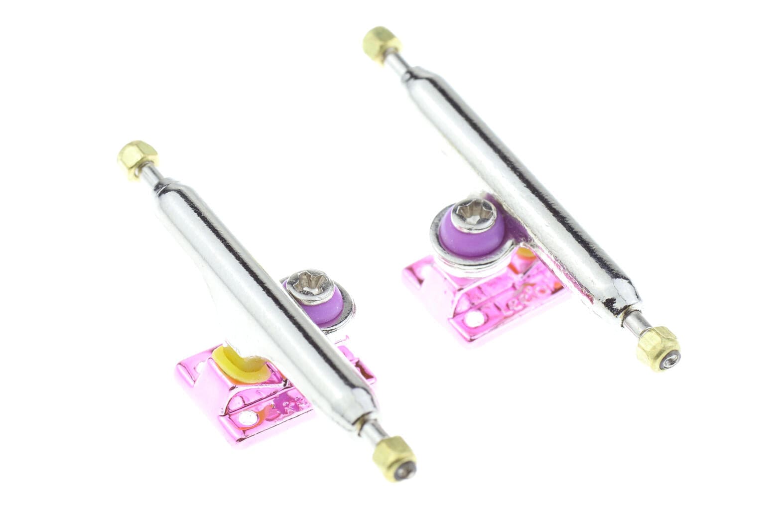 Oxygen Single Axle Pro Trucks Chrome/Pink (34mm) Skull Fingerboards